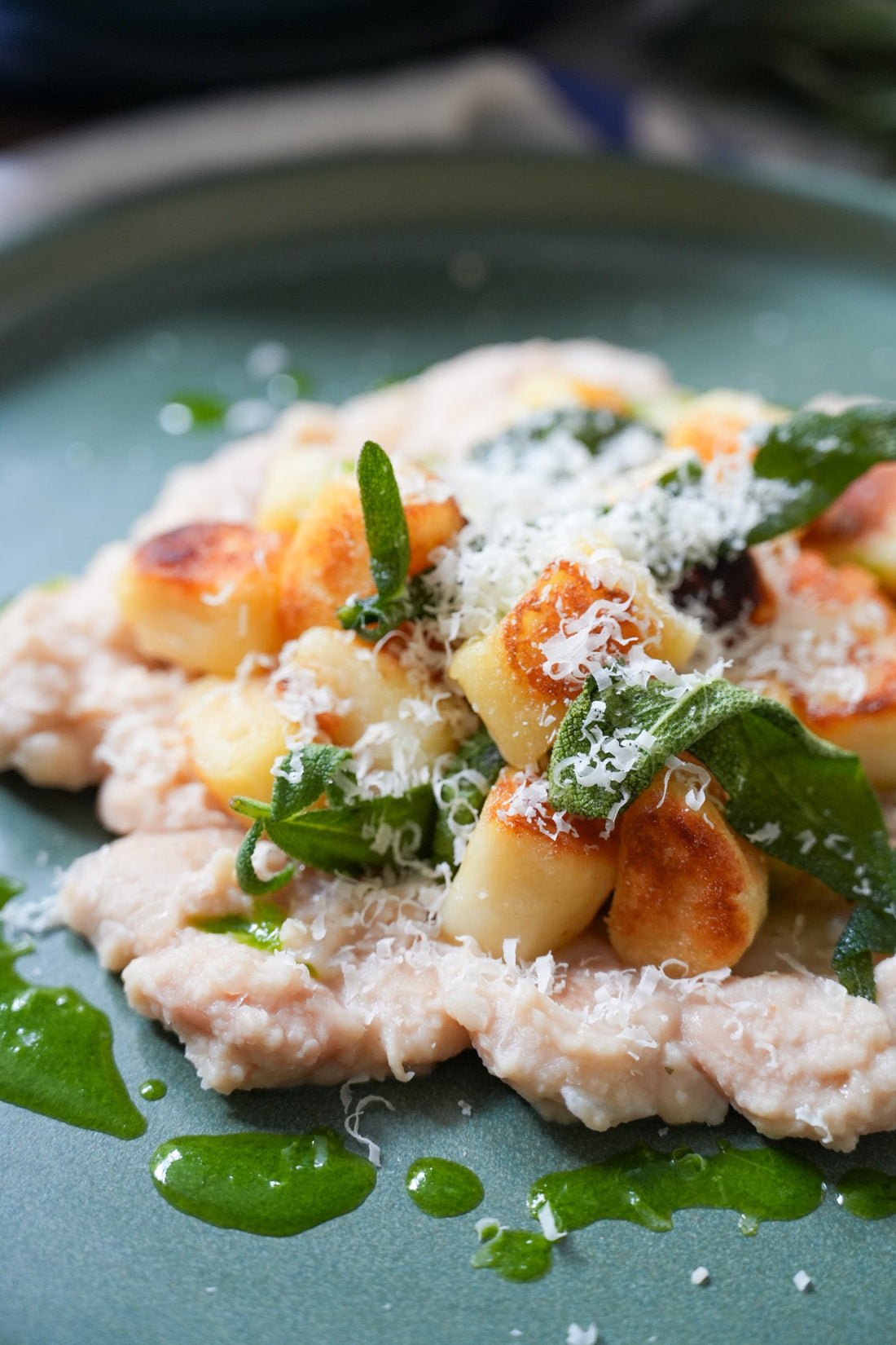 Crispy Sage Gnocchi with Herb Drizzle: A Perfectly Balanced Dish - OMGhee